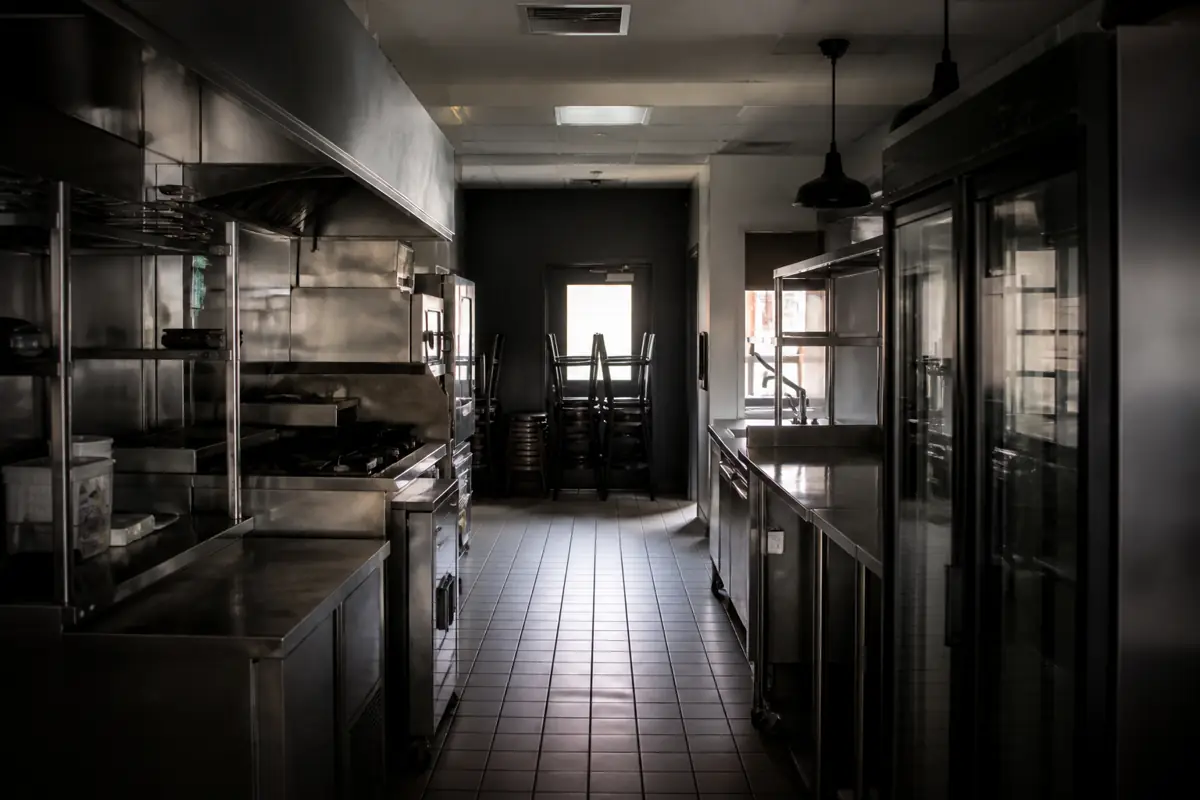 Restaurants and hotels hold half of all franchise-flagged PPP loans.